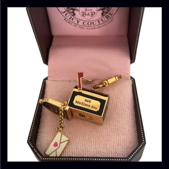 Juicy Couture Mailbox Charm - Picture 8 of 14